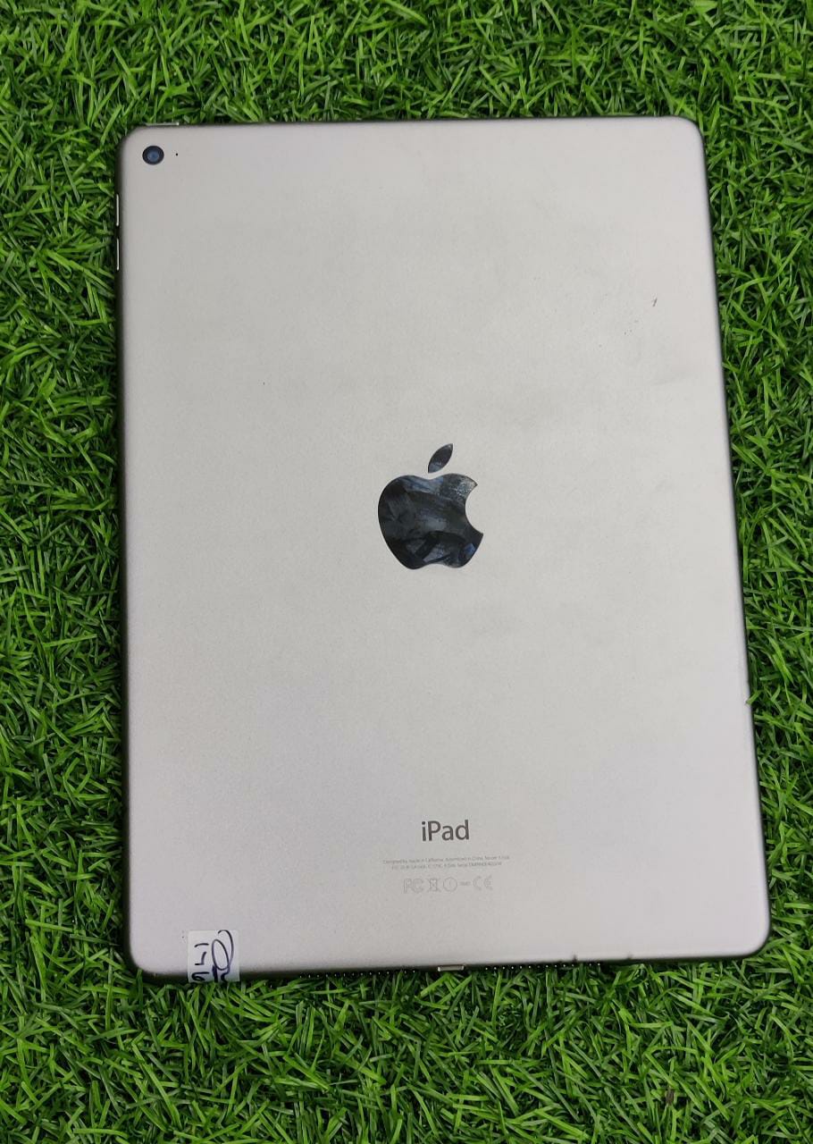 Apple ipad  Air A1823